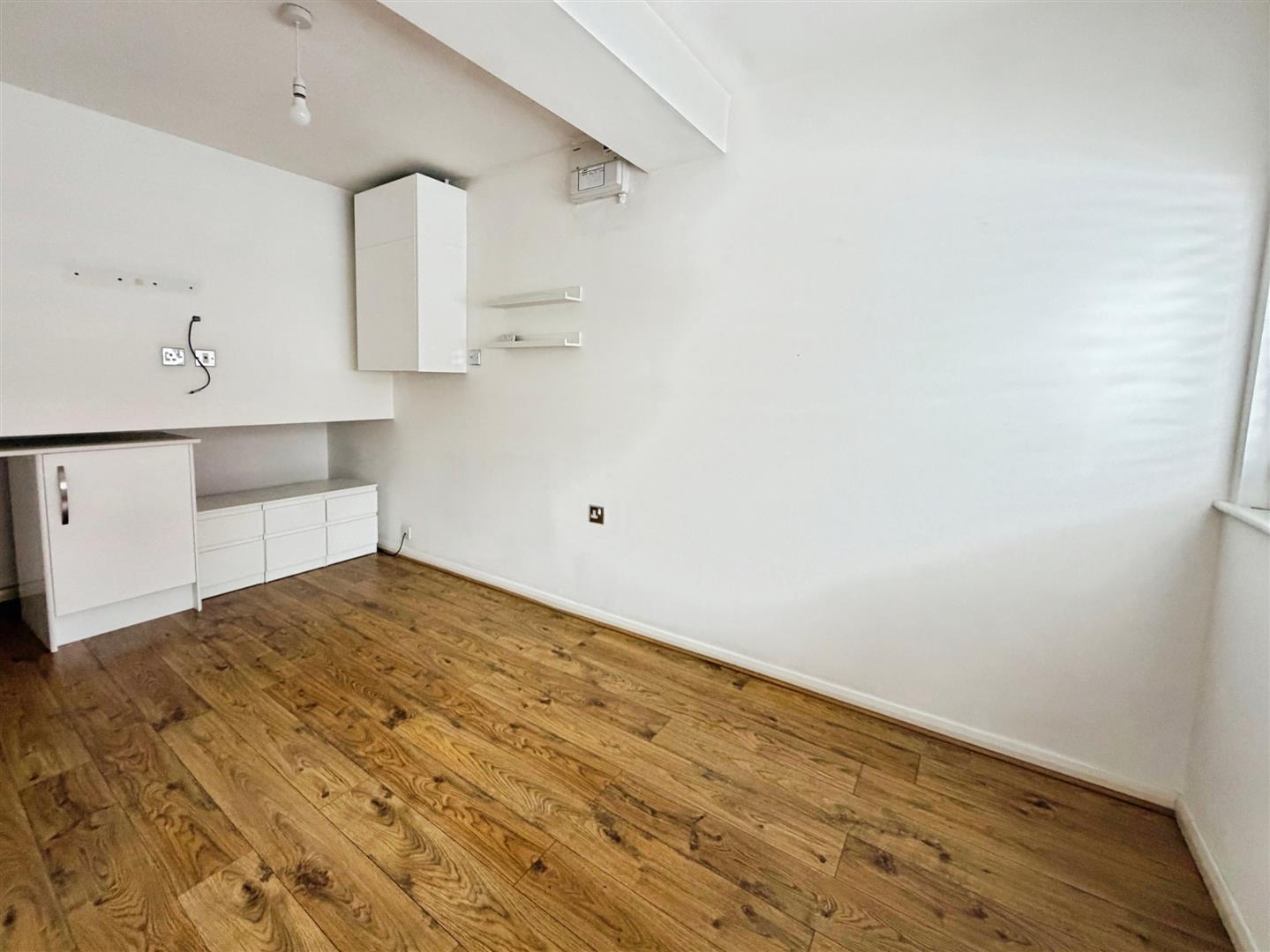 Horsecroft Gardens, Barrs Court, Bristol