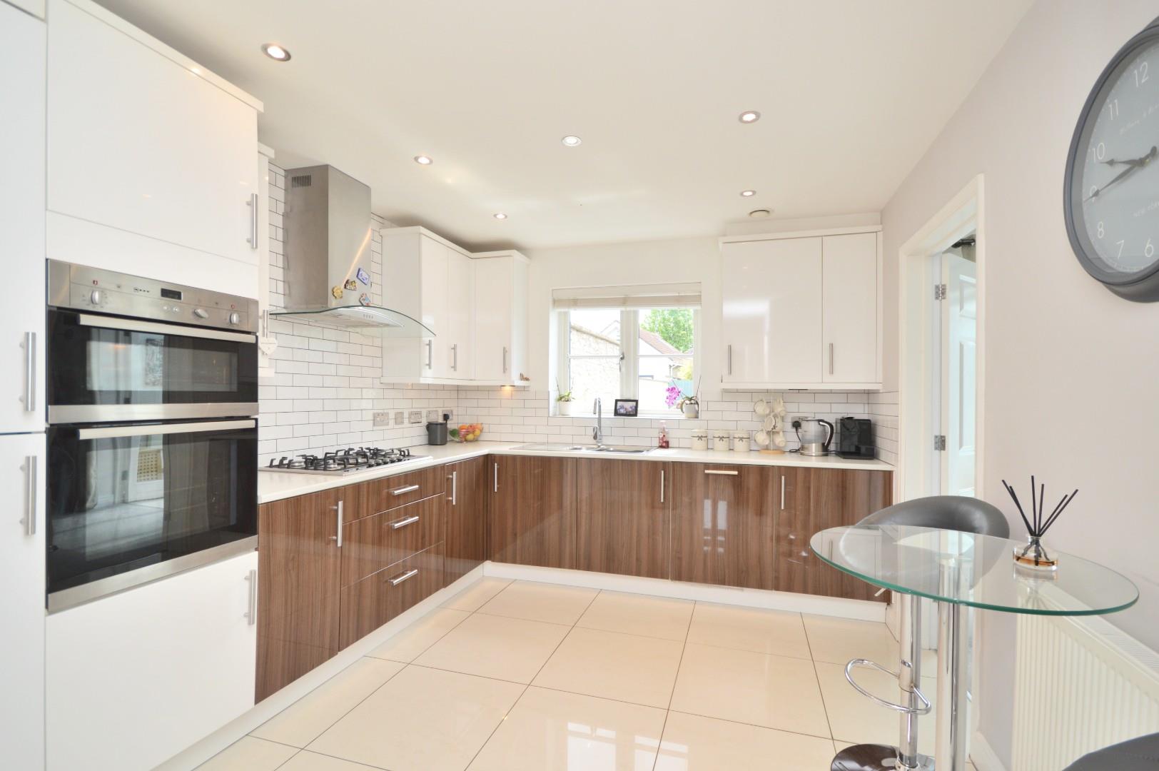 Bath Road, Keynsham, Bristol