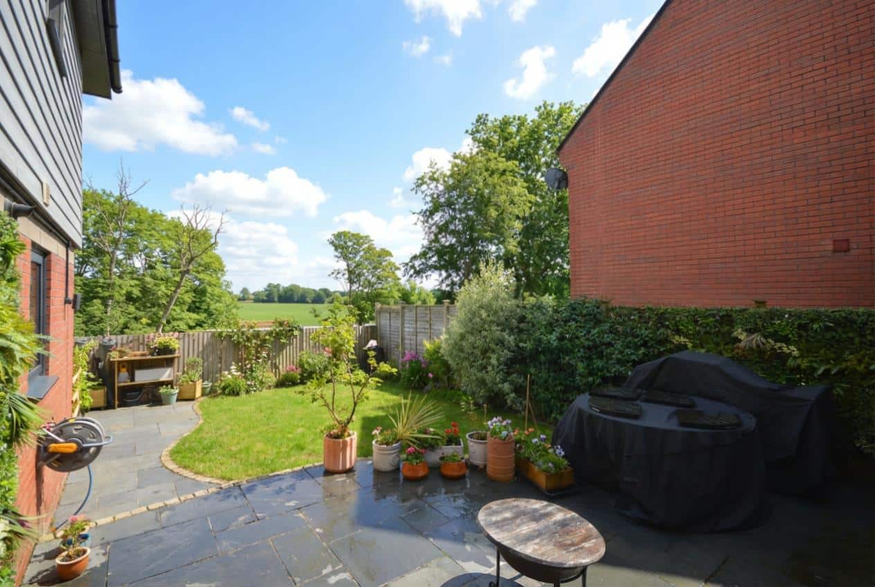 Romulus Close, Keynsham, Bristol