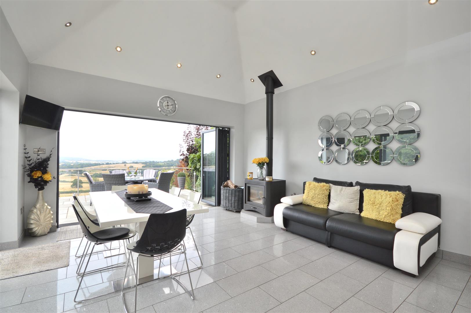 Woollard Lane, Bristol