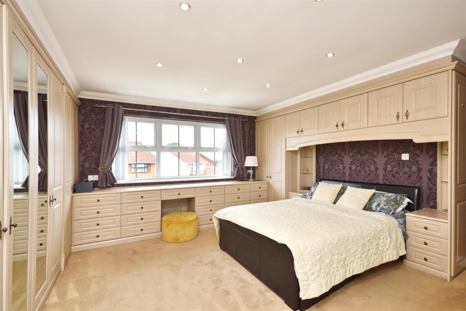 Holbeach Way, Whitchurch, Bristol