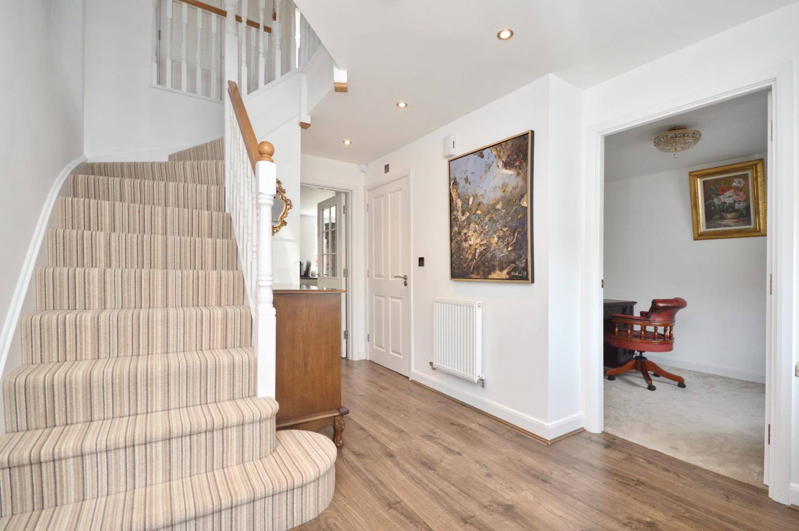Fieldfare Close, Keynsham, Bristol