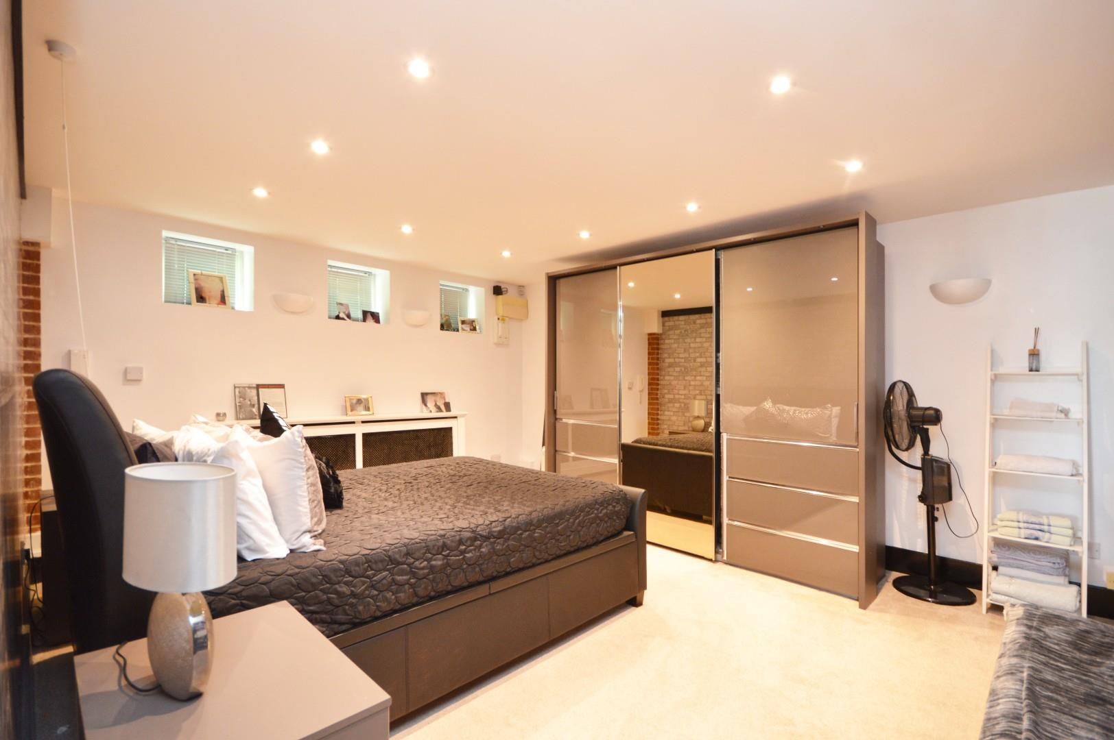 Wellsway, Keynsham