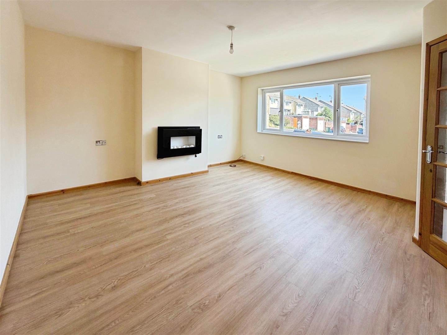 Lays Drive, Keynsham, Bristol