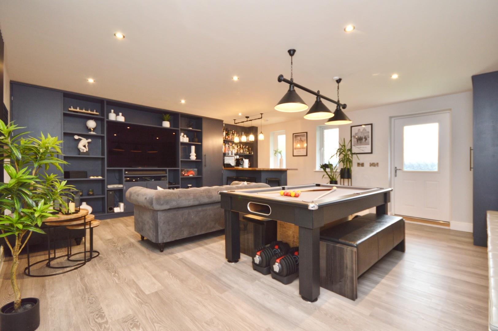 Arcadius Way, Keynsham, Bristol