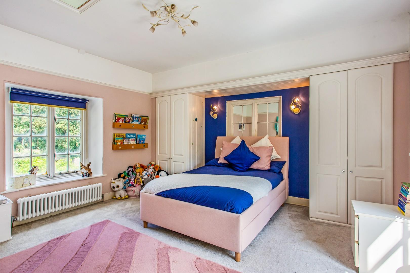 Bath Road, Saltford, Bristol