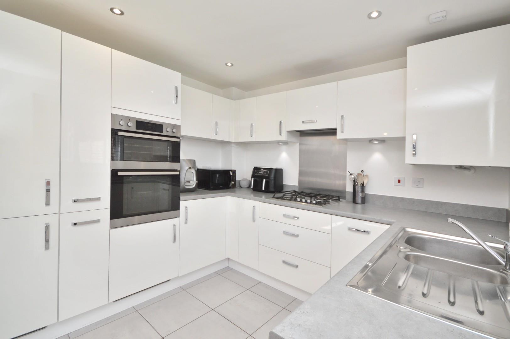 Octavius Road, Keynsham, Bristol