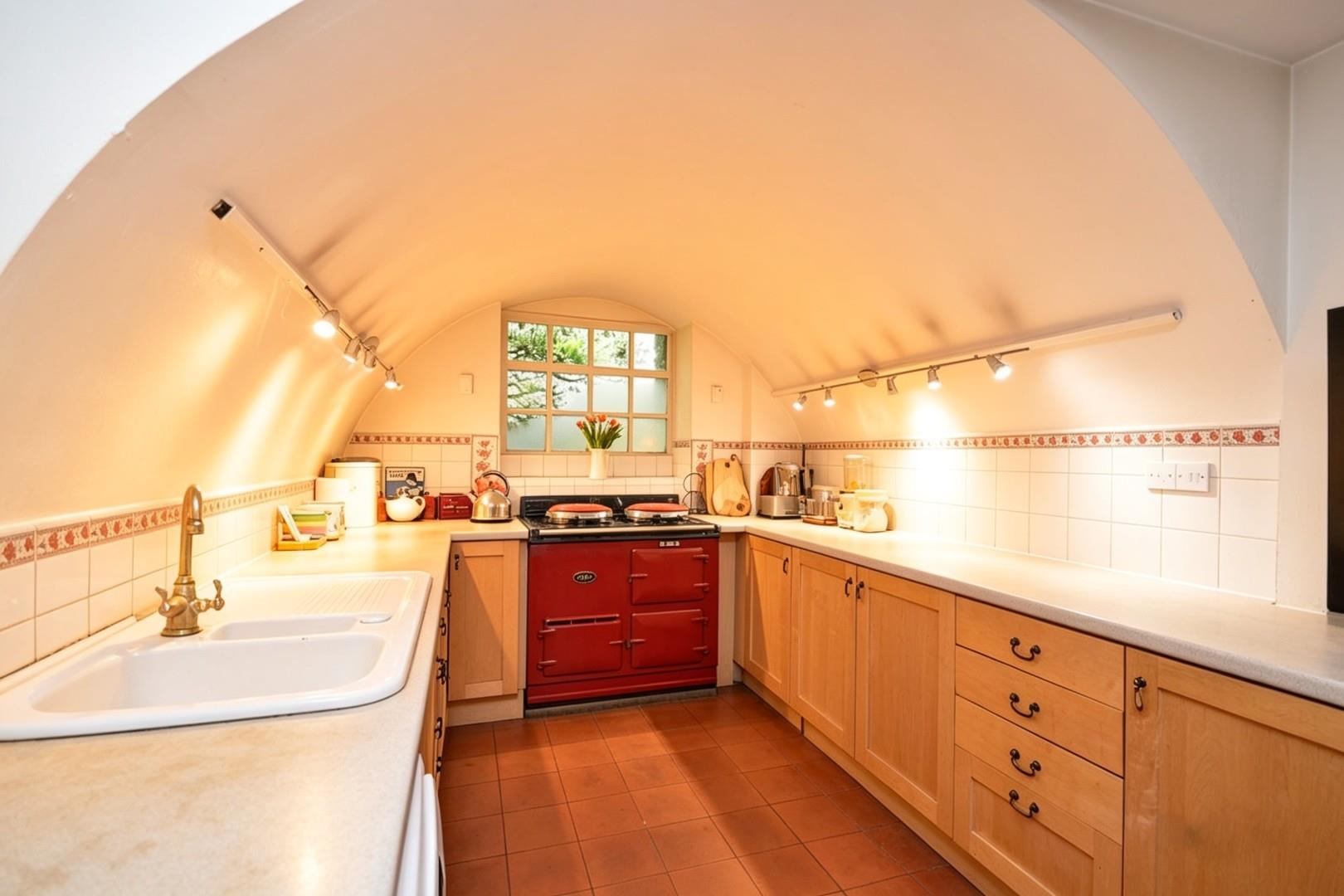 Bath Road, Saltford, Bristol