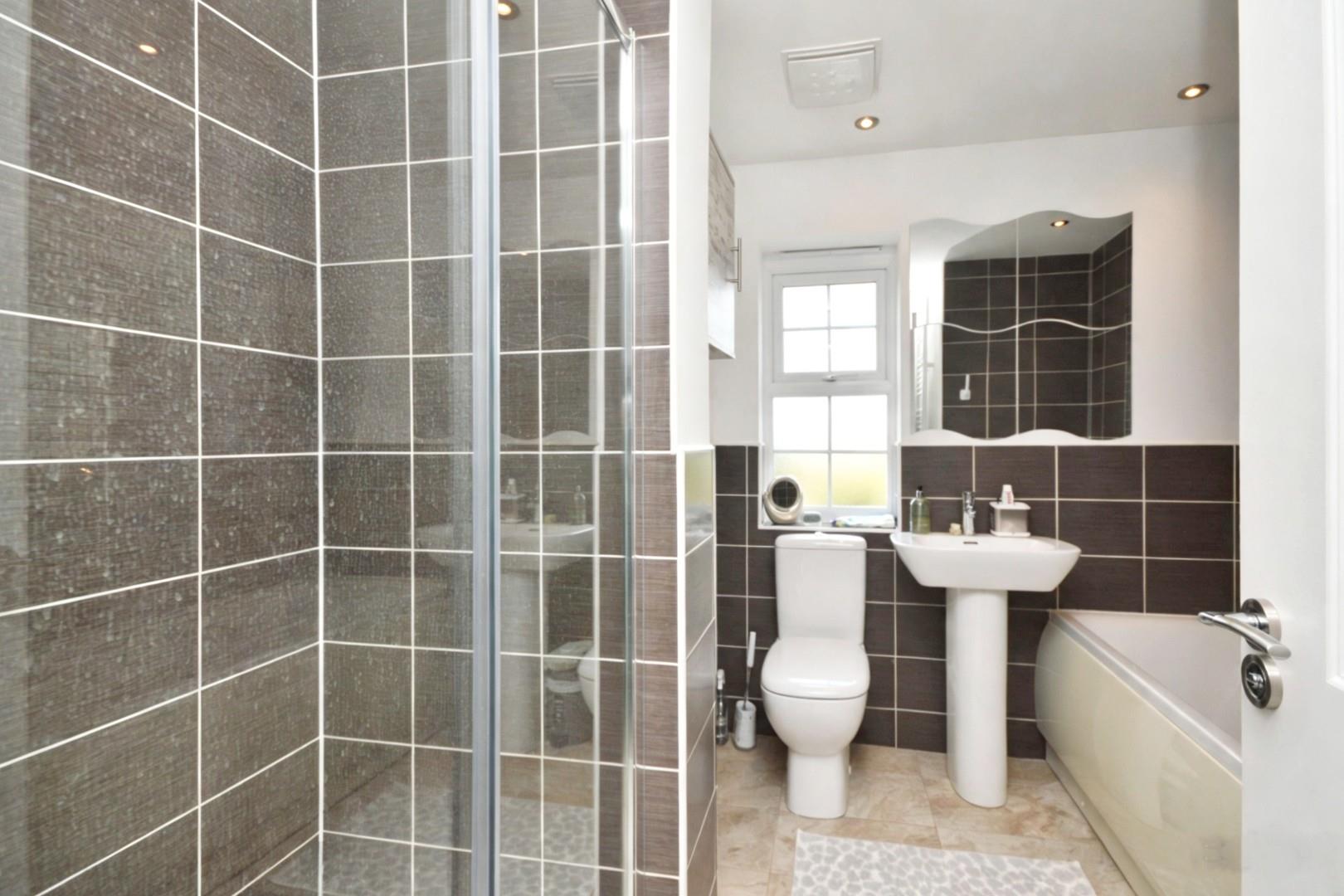 Fieldfare Close, Keynsham, Bristol