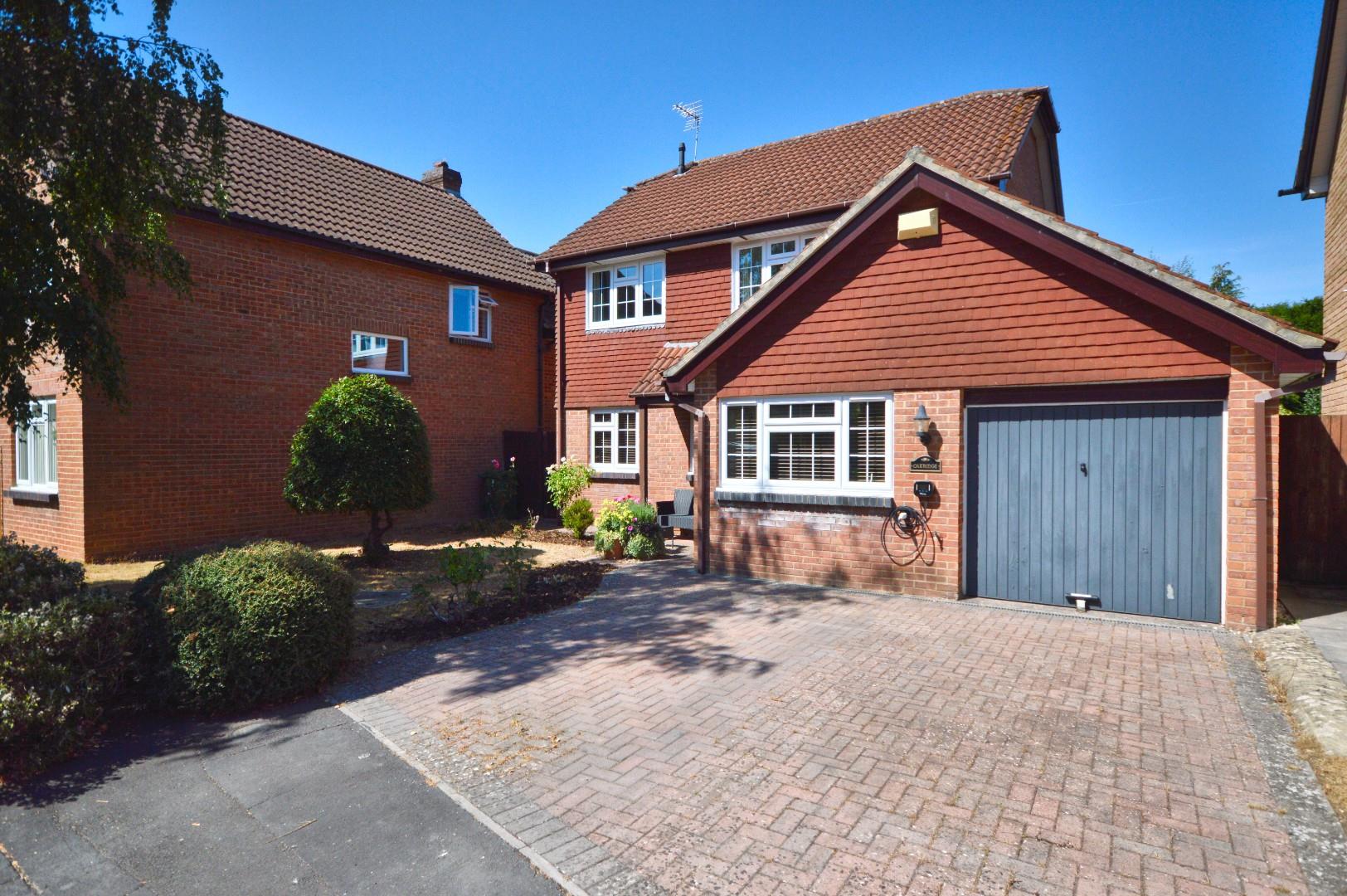 Cabot Close, Saltford, Bristol