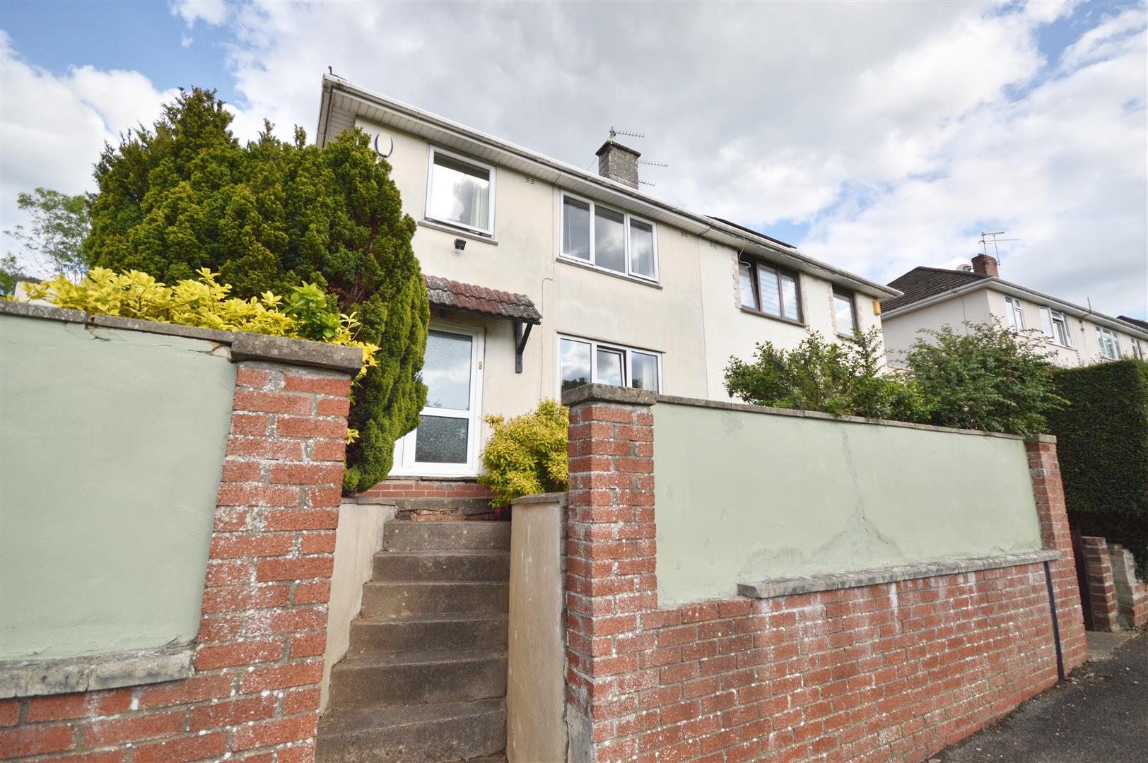 Roundmoor Gardens, Stockwood, Bristol