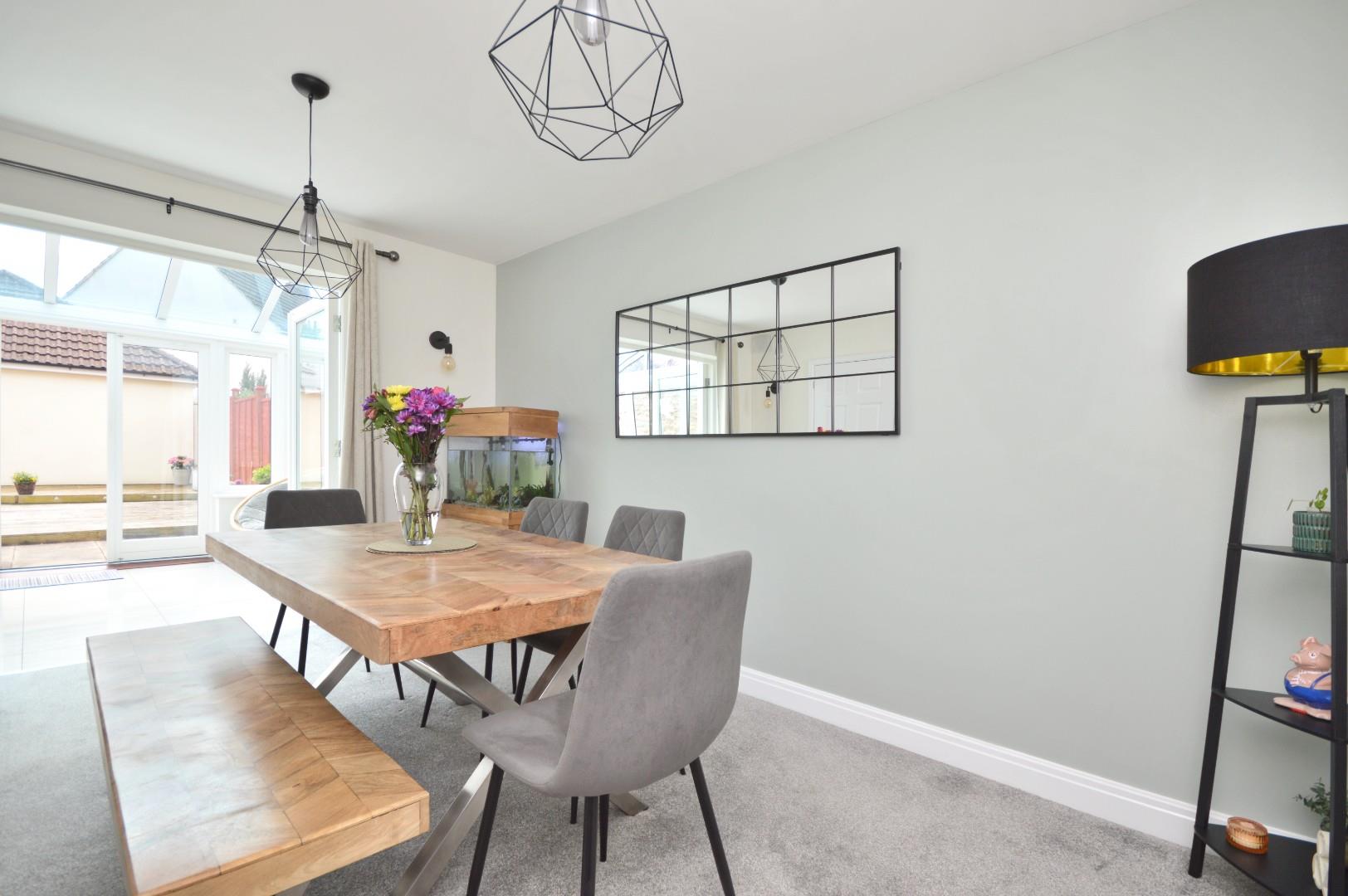 Bath Road, Keynsham, Bristol