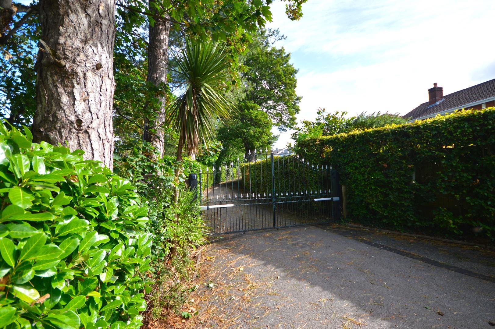 Wellsway, Keynsham