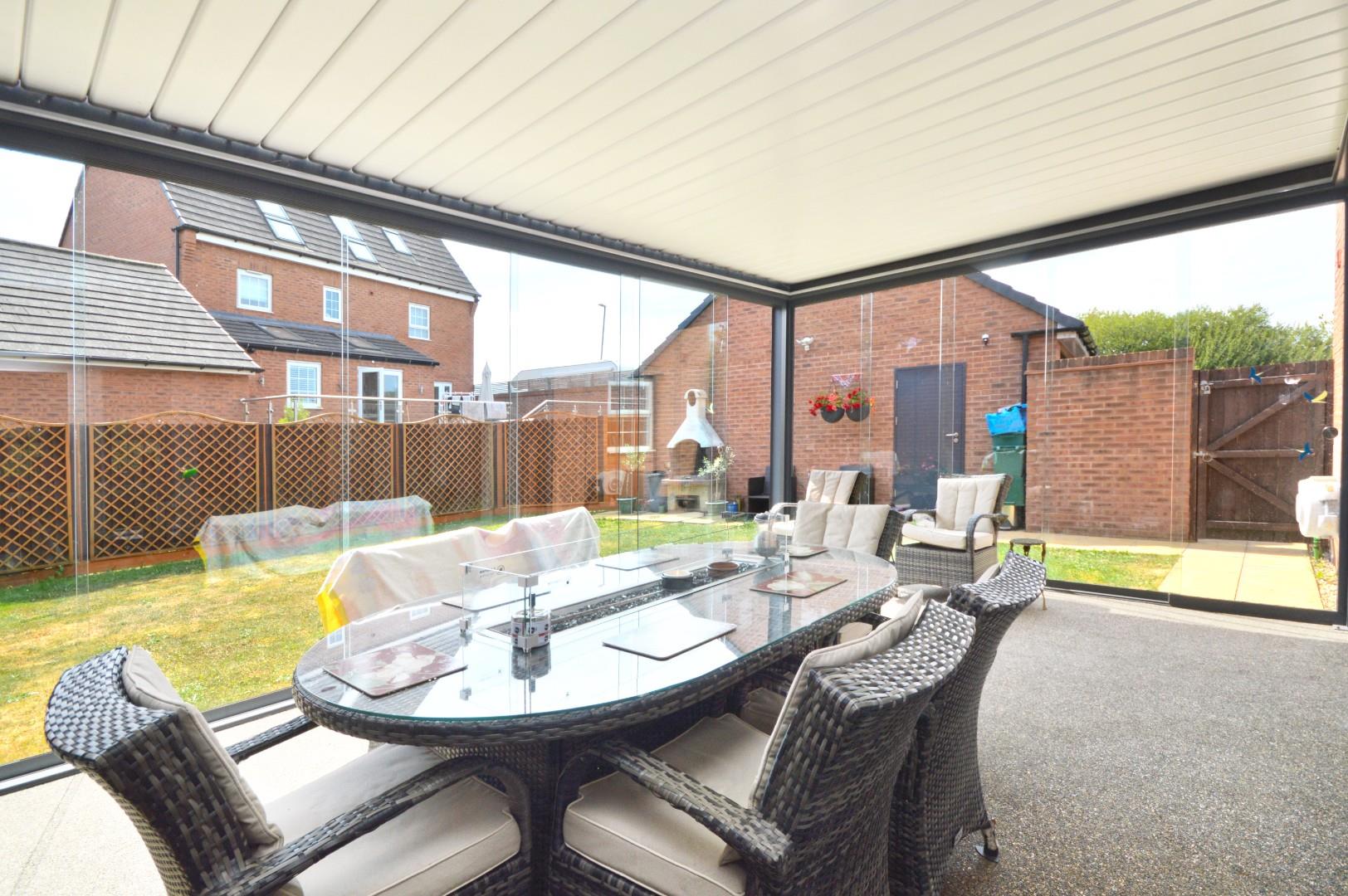 Fieldfare Close, Keynsham, Bristol