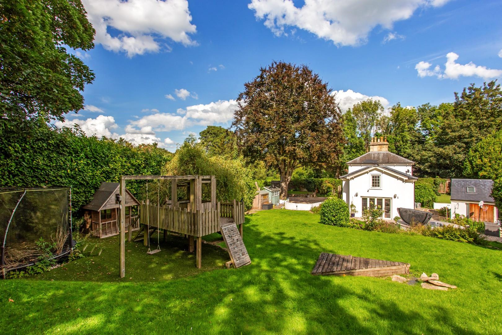 Bath Road, Saltford, Bristol