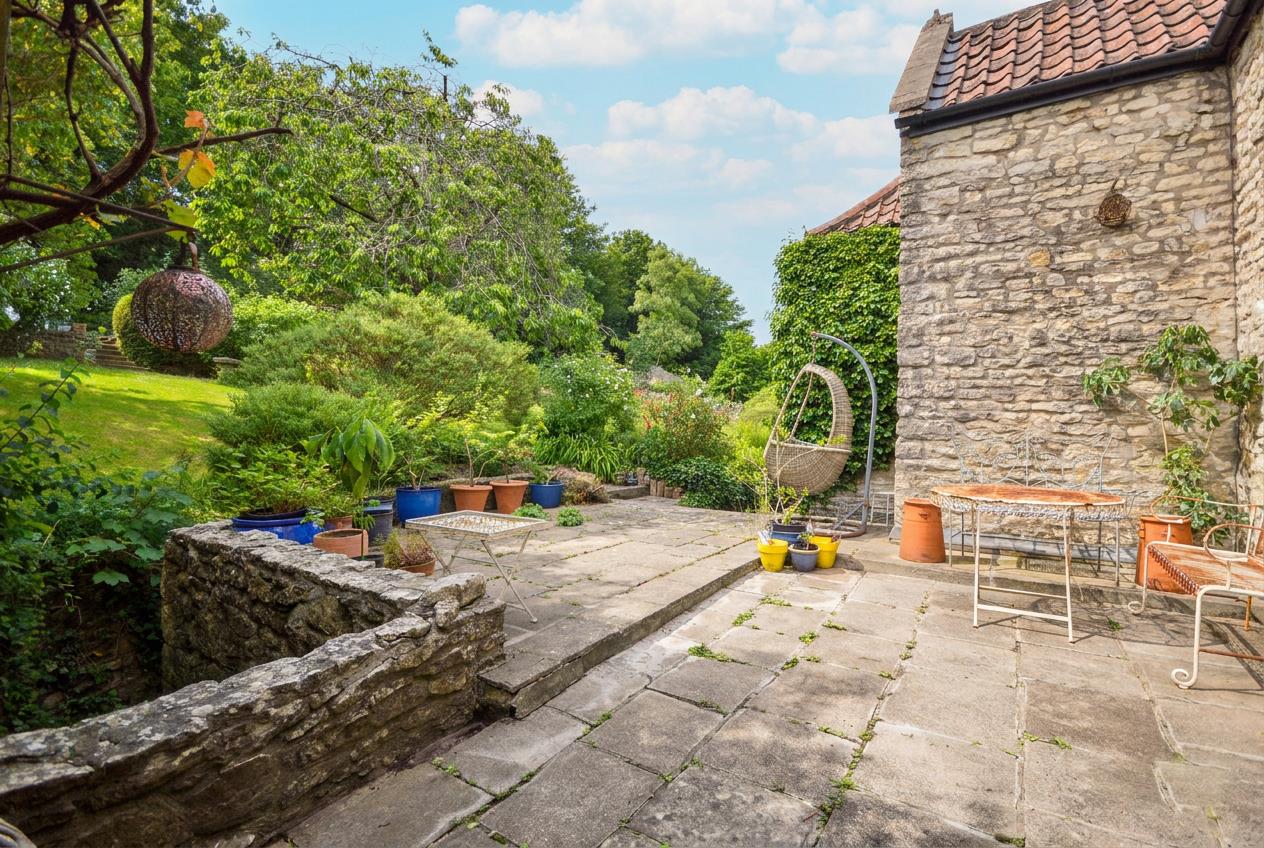 Bath Road, Saltford, Bristol