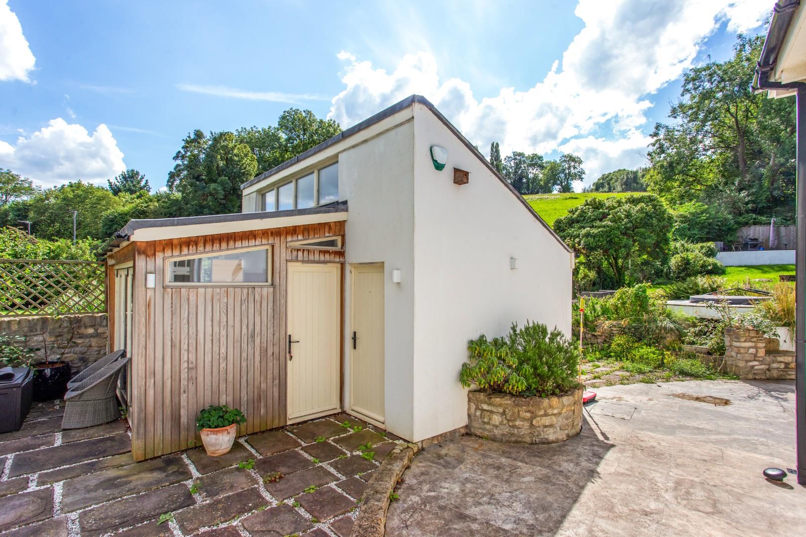 Bath Road, Saltford, Bristol