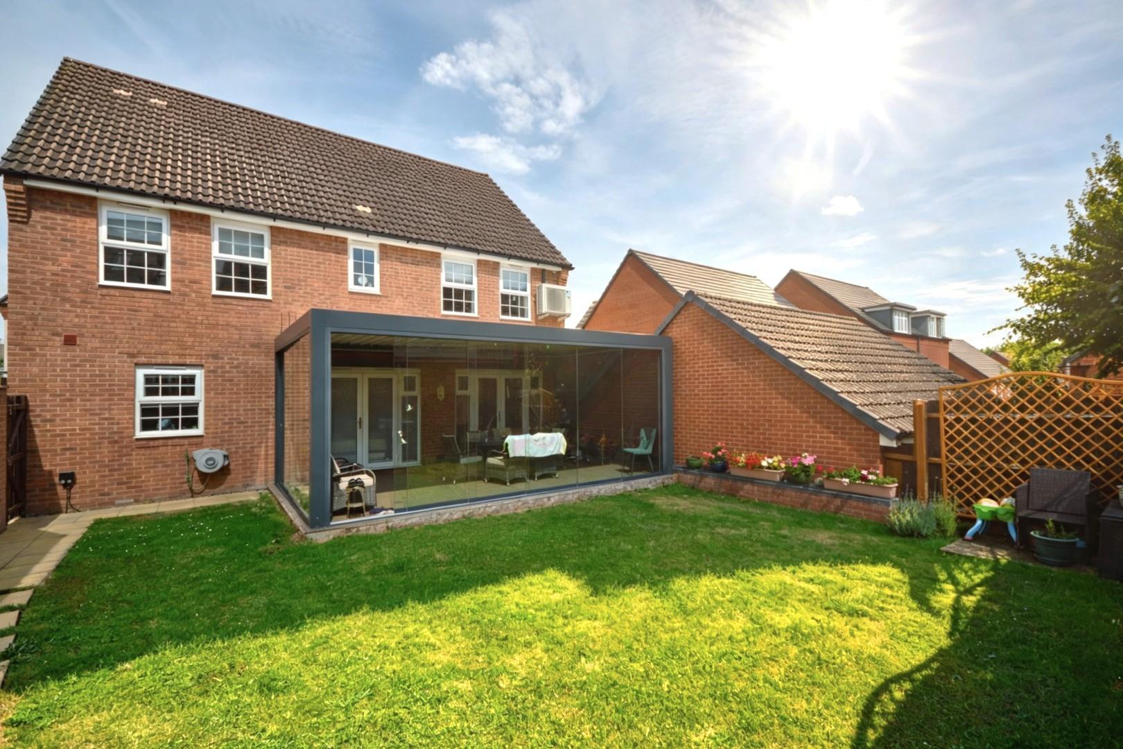 Fieldfare Close, Keynsham, Bristol