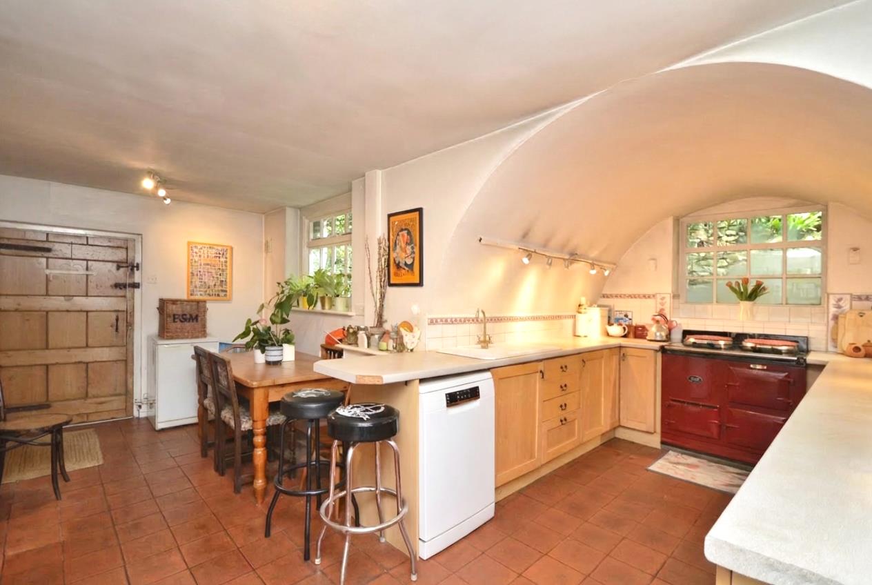 Bath Road, Saltford, Bristol