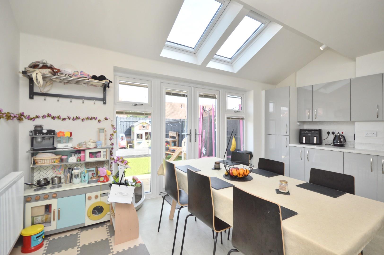 Alexander Road, Keynsham